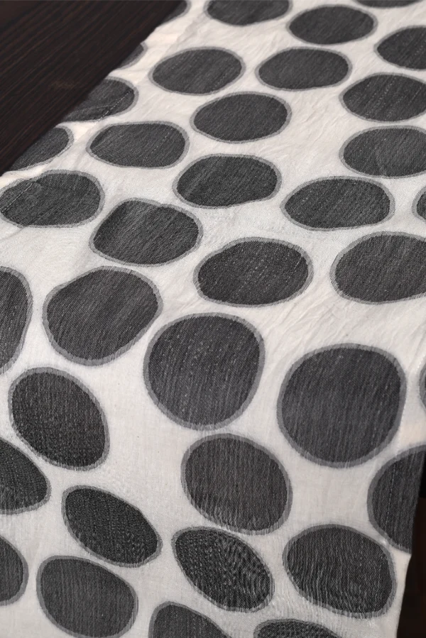 White Black Polka Dot Runner _ Tablemats. image 4